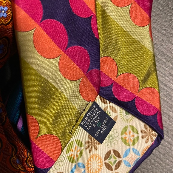 Ted Baker Bundle of 5 ties - Picture 7 of 14